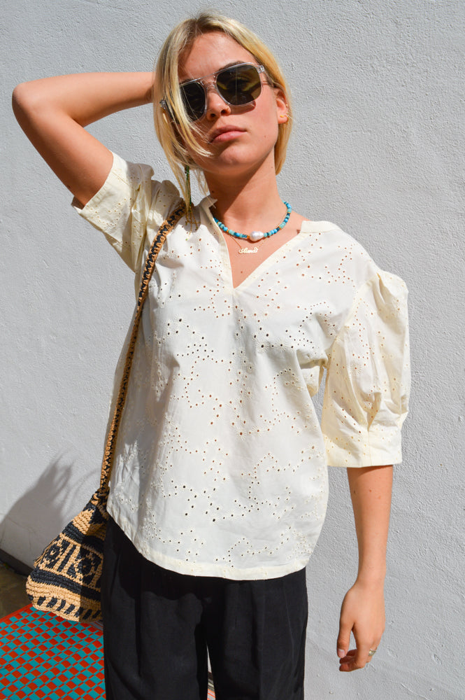 Esmé Studios Leo Buttercream Blouse