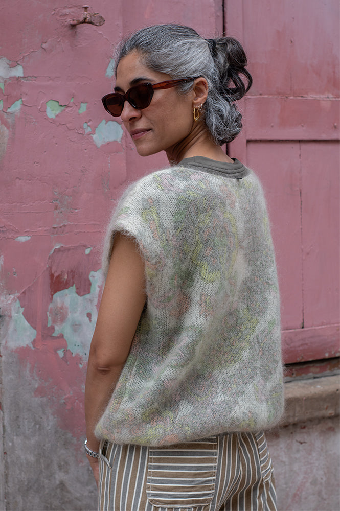 FRNCH Nevy Cashmere Floral Sleeveless Sweater