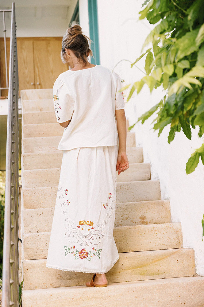 Indi & Cold White Cross-Stitch Blouse