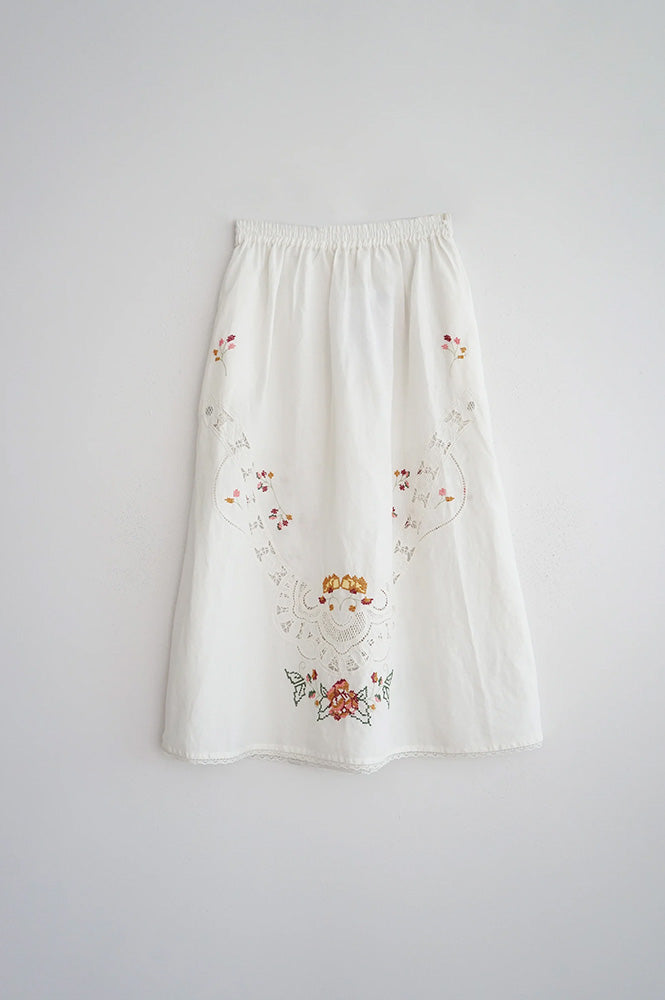 Indi & Cold White Cross-Stitch Skirt