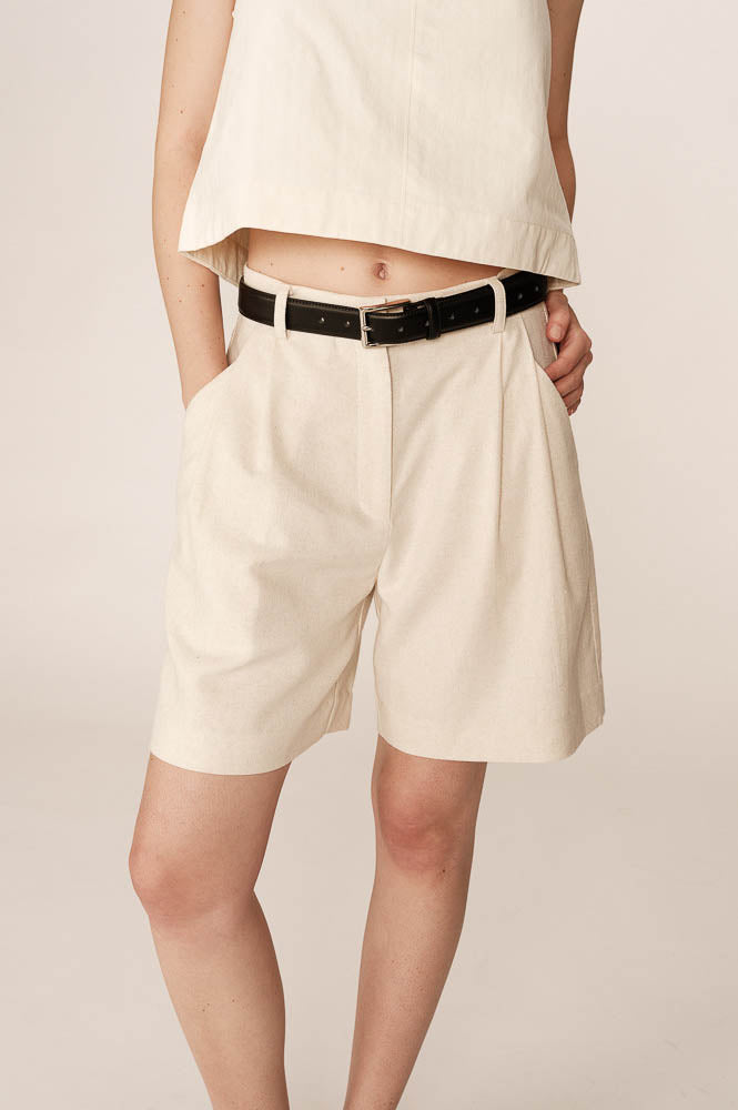 Grace & Mila Pascal Tailored Ecru Bermuda Shorts