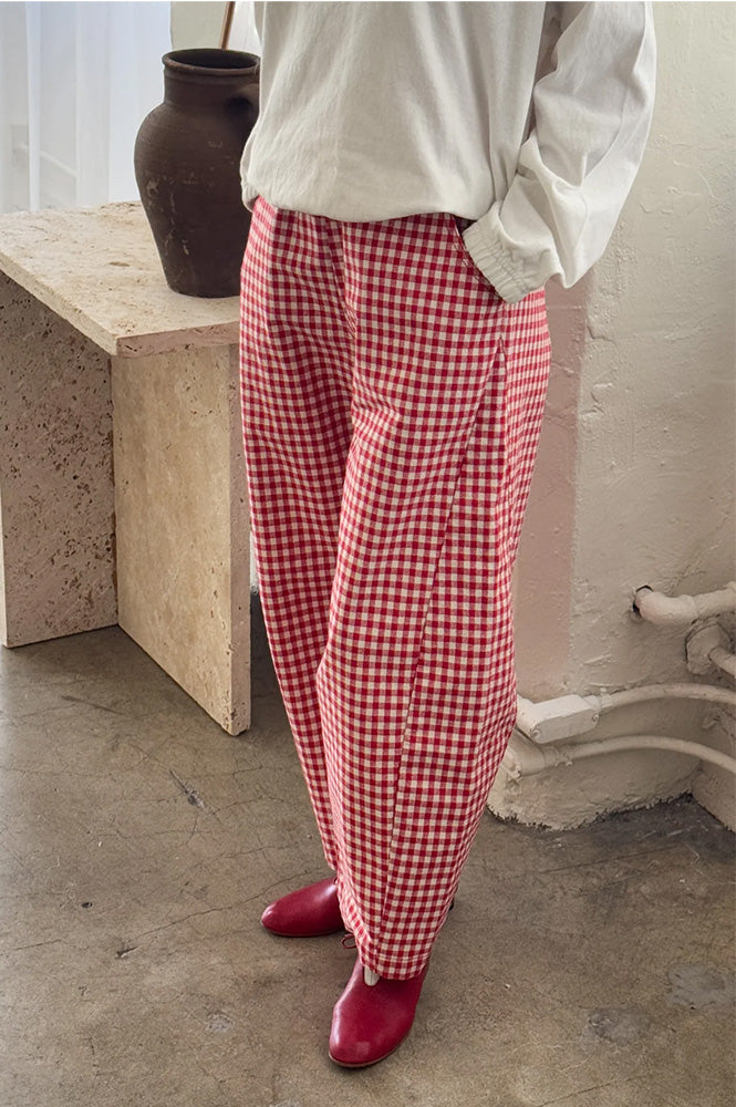 Le Bon Shoppe Arc Red Gingham Pants