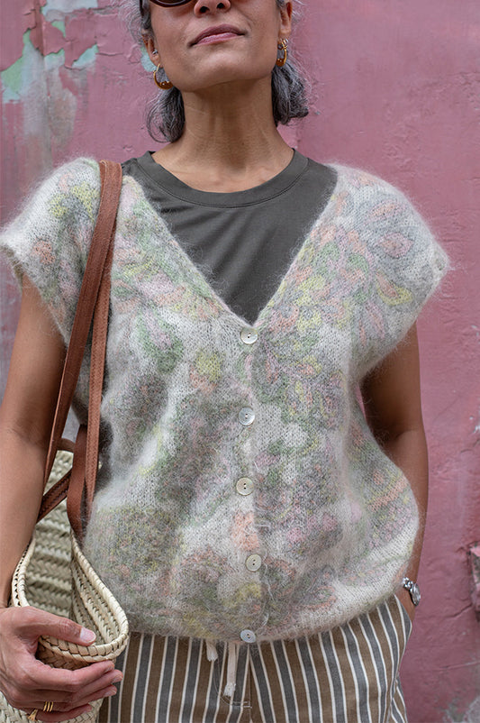 FRNCH Nevy Cashmere Floral Sleeveless Sweater