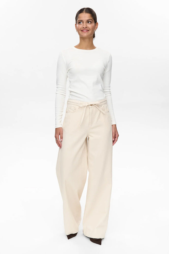 Numph Brooklyn Solid Nature Jeans