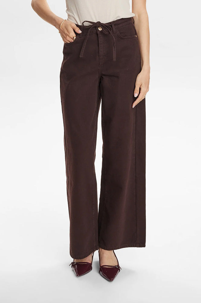 Numph Brooklyn Black Coffee Jeans