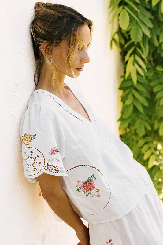 Indi & Cold White Cross-Stitch Blouse